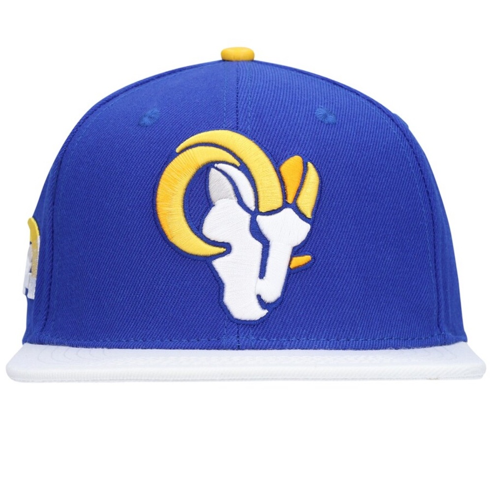 Los Angeles Rams Pro
Standard 2Tone Snapback Hat - Royal/White